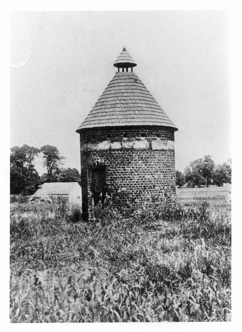 Dovecote/Pigeon house - History of Early American Landscape Design